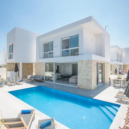 Vie Bleu Protaras