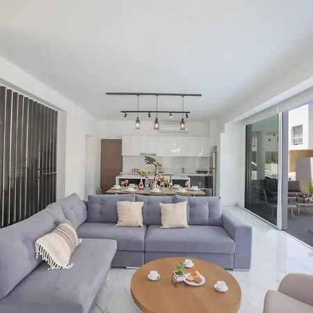 Villa Vie Bleu Protaras