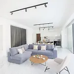 Villa Vie Bleu Protaras