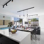 فيلة Vie Bleu
