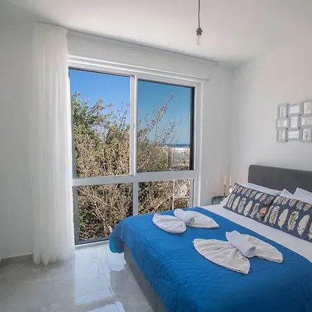 Vie Bleu Protaras