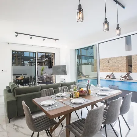 Vie Bleu Villa Protaras