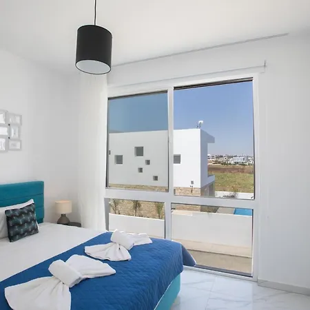Vie Bleu Villa *